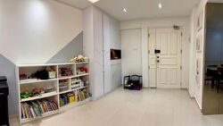 Blk 202A Compassvale South Gate (Sengkang), HDB Executive #530111351